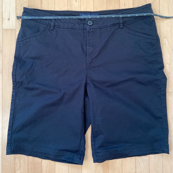 🌟 3 FOR $25 🌟 Denver Hayes navy cotton blend ladies shorts - Picture 3 of 6